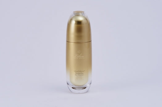 リリカゴールドセラム　フェイスエッセンス(美容液) Lilica Fullerene Moisturizing Face Essence